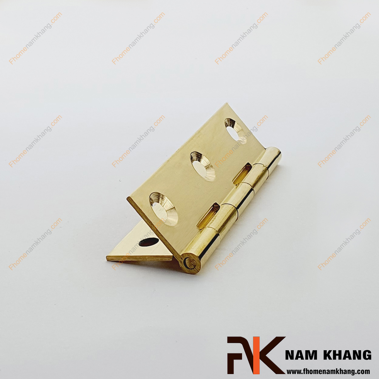 Bản lề lá tủ bằng đồng cao cấp NK470-8FDO là mẫu bản lề size nhỏ chuyên dùng cho các dạng tủ kệ nhỏ, cánh cửa tủ, cánh hộp gỗ, cánh thùng gỗ và hộp quà tặng.