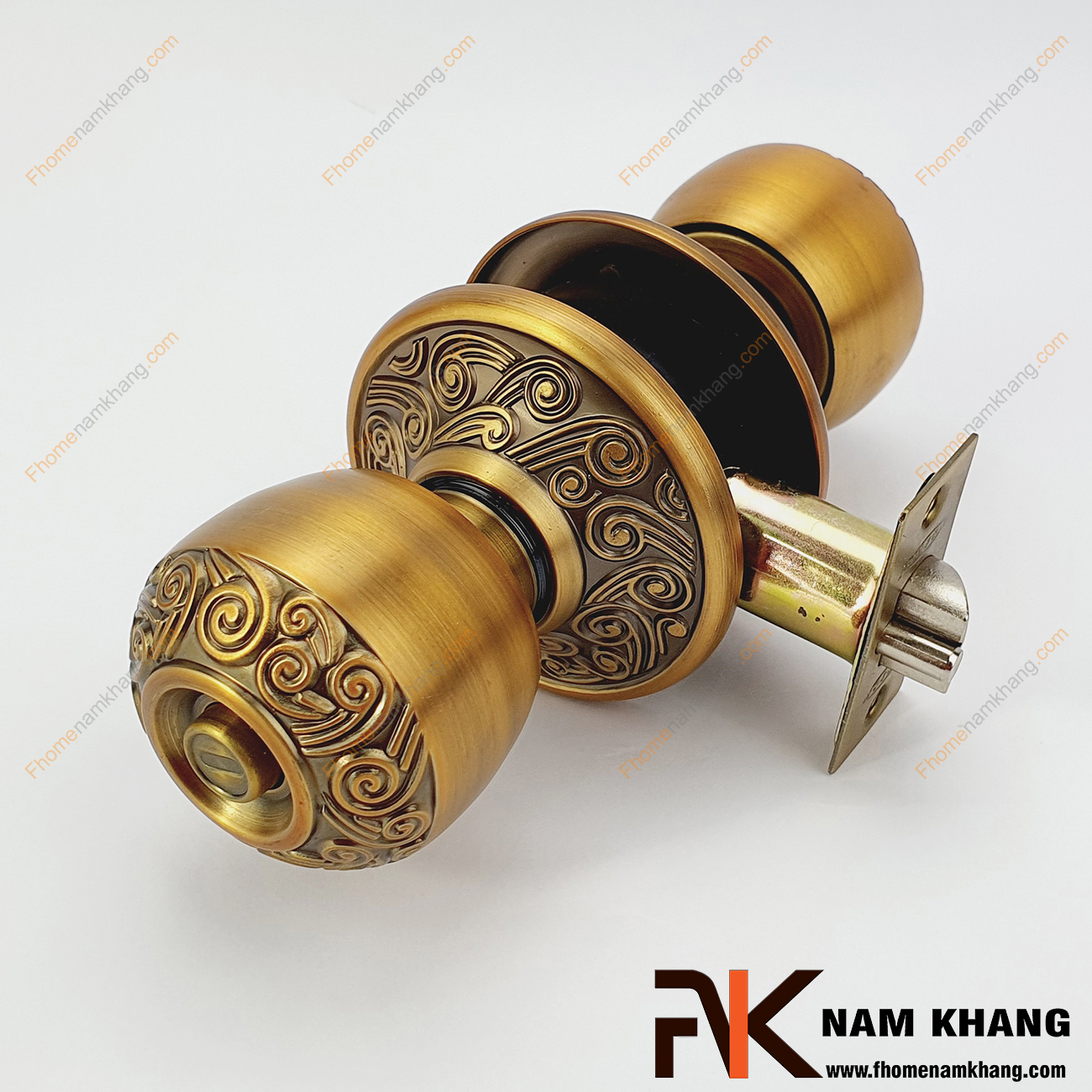 Khóa tay nắm tròn màu cafe NK430KTHV-CFC là dạng khóa cửa thông dụng, đơn giản, có thiết kế tay nắm tròn là quả đấm vừa tay của một người trưởng thành.
