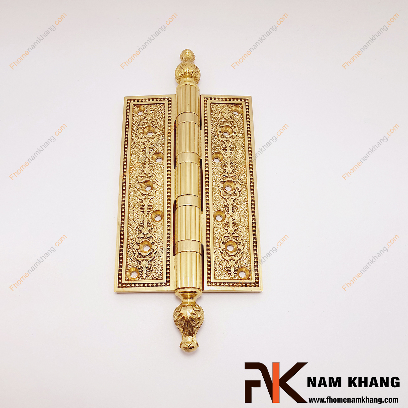 Bản lề lá bằng đồng cao cấp màu đồng vàng NK308S-HV16FDO là một sản phẩm thông dụng và quan trọng khi lắp đặt các cánh cửa.